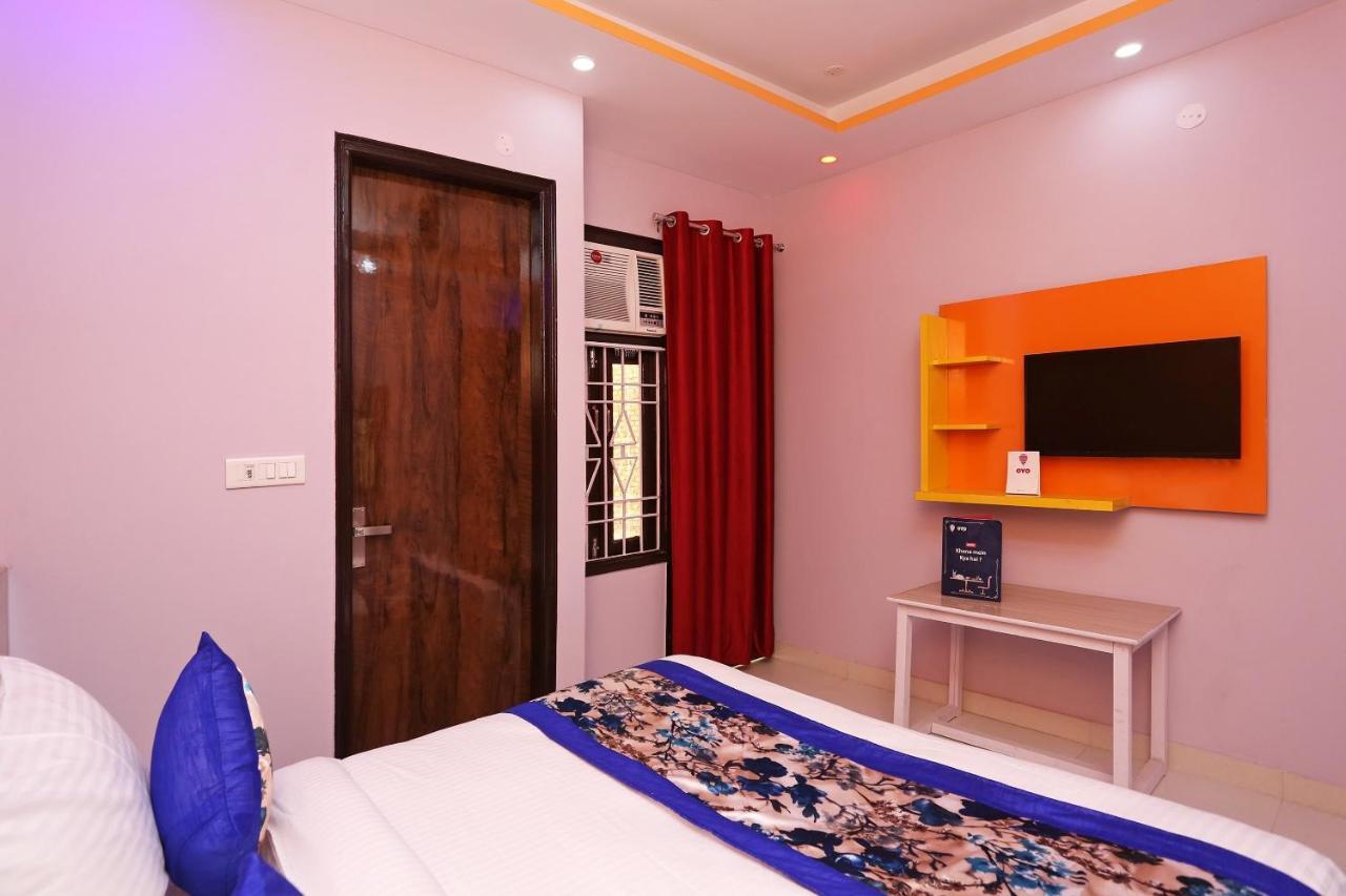 Oyo Rose Residency Near Dwarka Sector 9 Metro Station Hotell New Delhi Eksteriør bilde