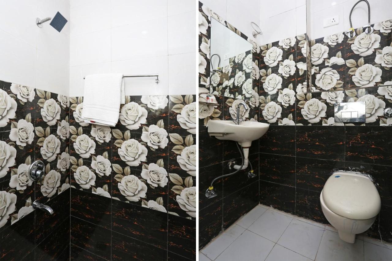 Oyo Rose Residency Near Dwarka Sector 9 Metro Station Hotell New Delhi Eksteriør bilde